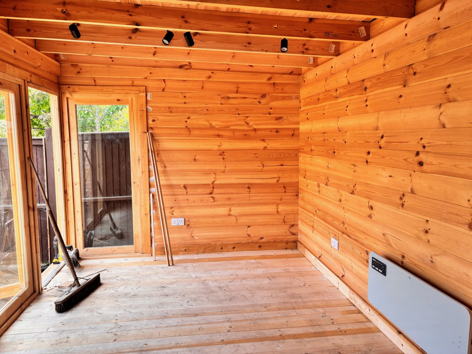 Finished garden room landscape photo 2